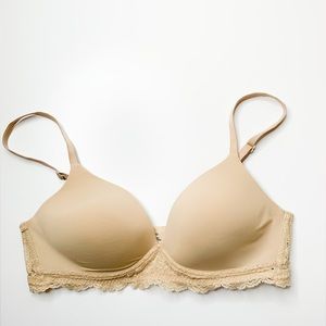 EUC Nude GAP Body Wireless Everyday Lightly Lined Bra 34B